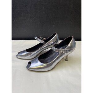 Donald J Pliner Women's Leather Silver \Pumps/Shoes/Heel 2.75" Size 6 SKU 5699